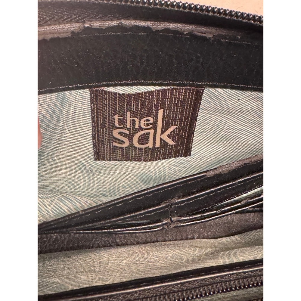 The Sak Iris Smartphone Wallet Black Leather - Picture 9 of 11